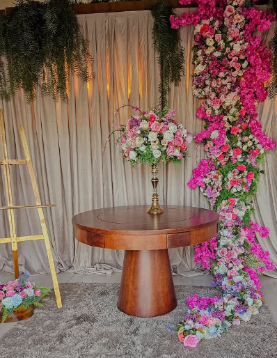 Arteira Festas- Decorações e Locações