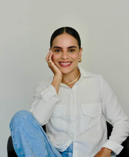 Sobrancelhas Rafaela Xavier